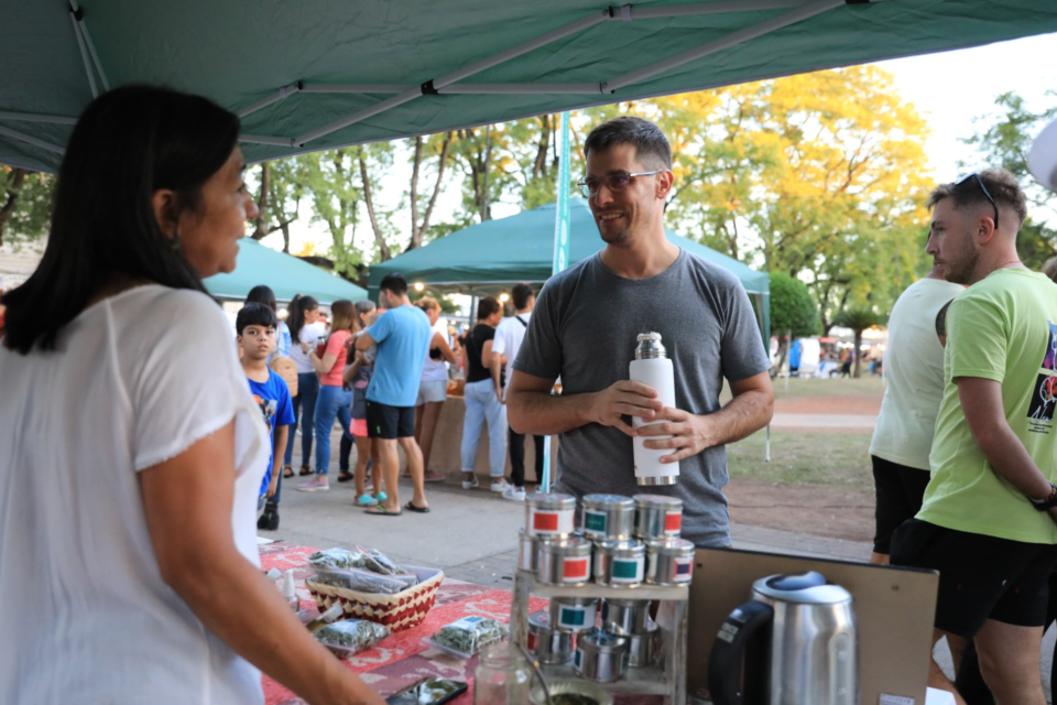 Cientos de rafaelinos en la primera Feria Desde el Origen del año