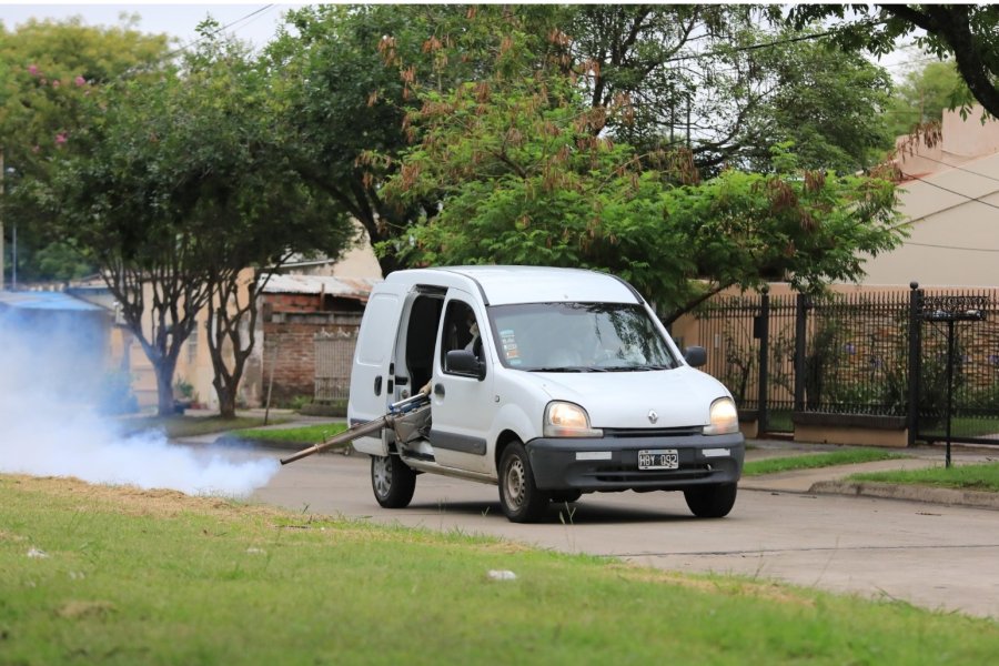 Continúa la fumigación en distintos barrios de Rafaela