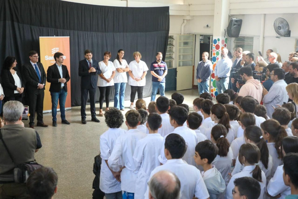 Pullaro: “Ya invertimos más de $ 1.000 millones en infraestructura educativa y lo vamos a seguir haciendo”