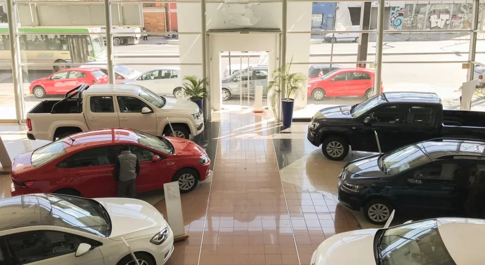 La venta de autos 0km sigue con una fuerte caída en medio de la recesión