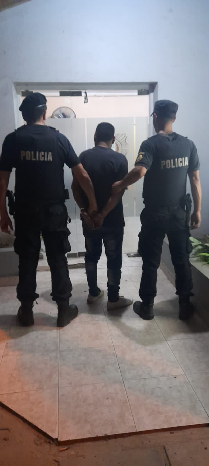 Rafaela  APREHENSION