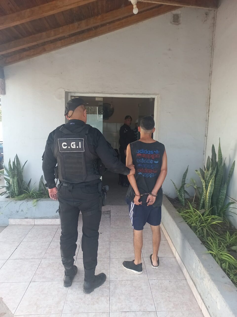 Rafaela  DETENCIÓN DE SUJETO