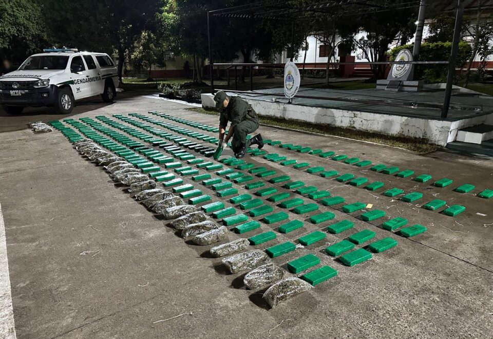 En tres procedimientos: Secuestran 220 kilos de marihuana