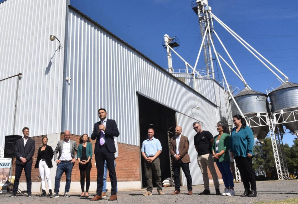 El gobierno provincial ejecutará la repavimentación de la Ruta 14 desde Christophersen hasta la Ruta Nacional 7