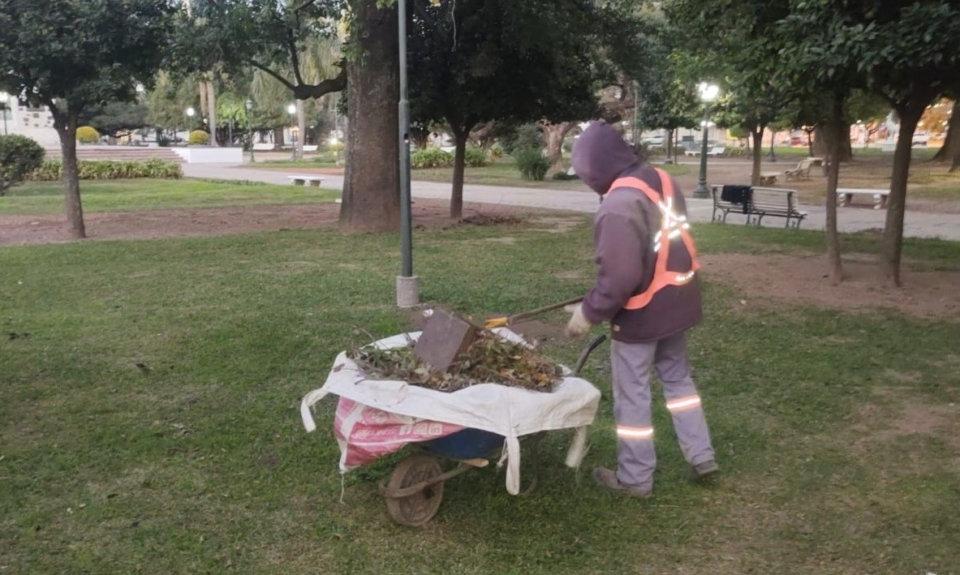 Transformación en marcha: mejoras en la Plaza 25 de Mayo
