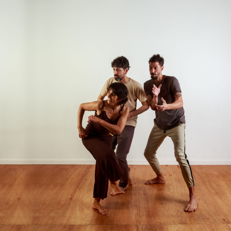 Taller de Corporosidades: Cuerpo, Ritmo y Canto en Comunicación