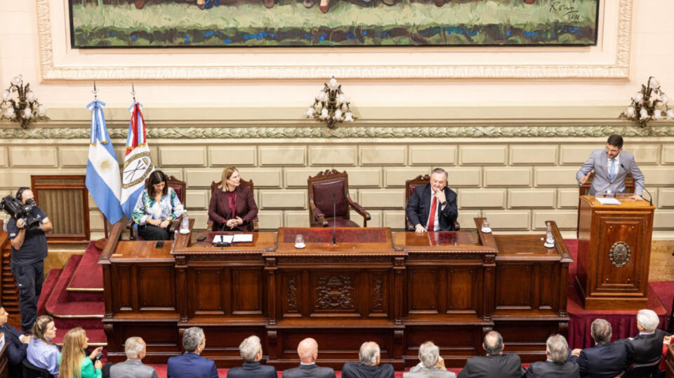 Seguridad: Pullaro hizo foco en los 700 patrulleros, 500 motos y 3.600 plazas carcelarias que sumará la Provincia