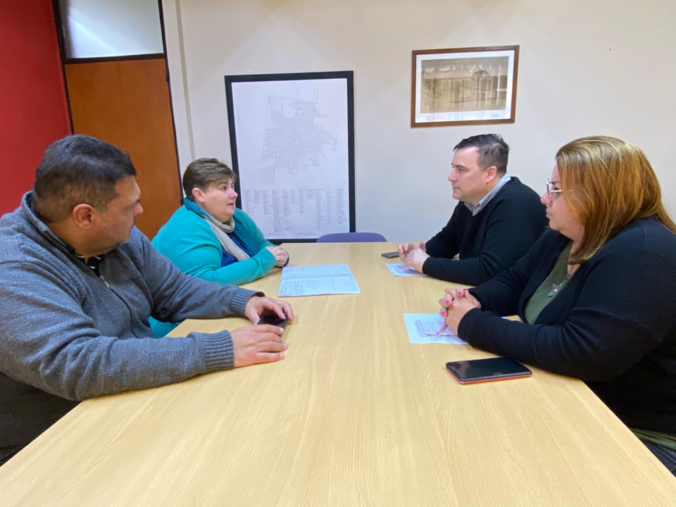 El municipio y la Federación de Entidades Vecinales acuerdan criterios de trabajo