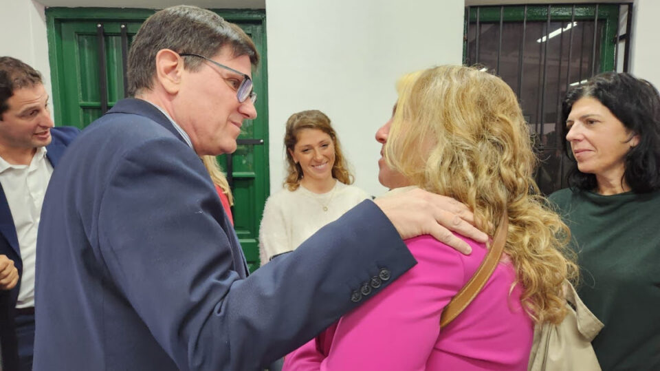 Asistencia Perfecta: se abonará este martes el premio a docentes públicos y privados
