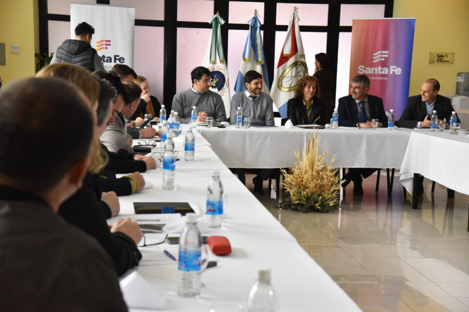 Pullaro: “Es importante estar en el territorio y escuchar a los intendentes”