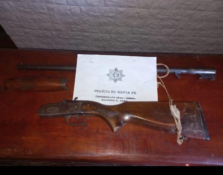 SALADERO CABAL:  SECUESTRAMOS UN ARMA DE FUEGO SIN DOCUMENTACION