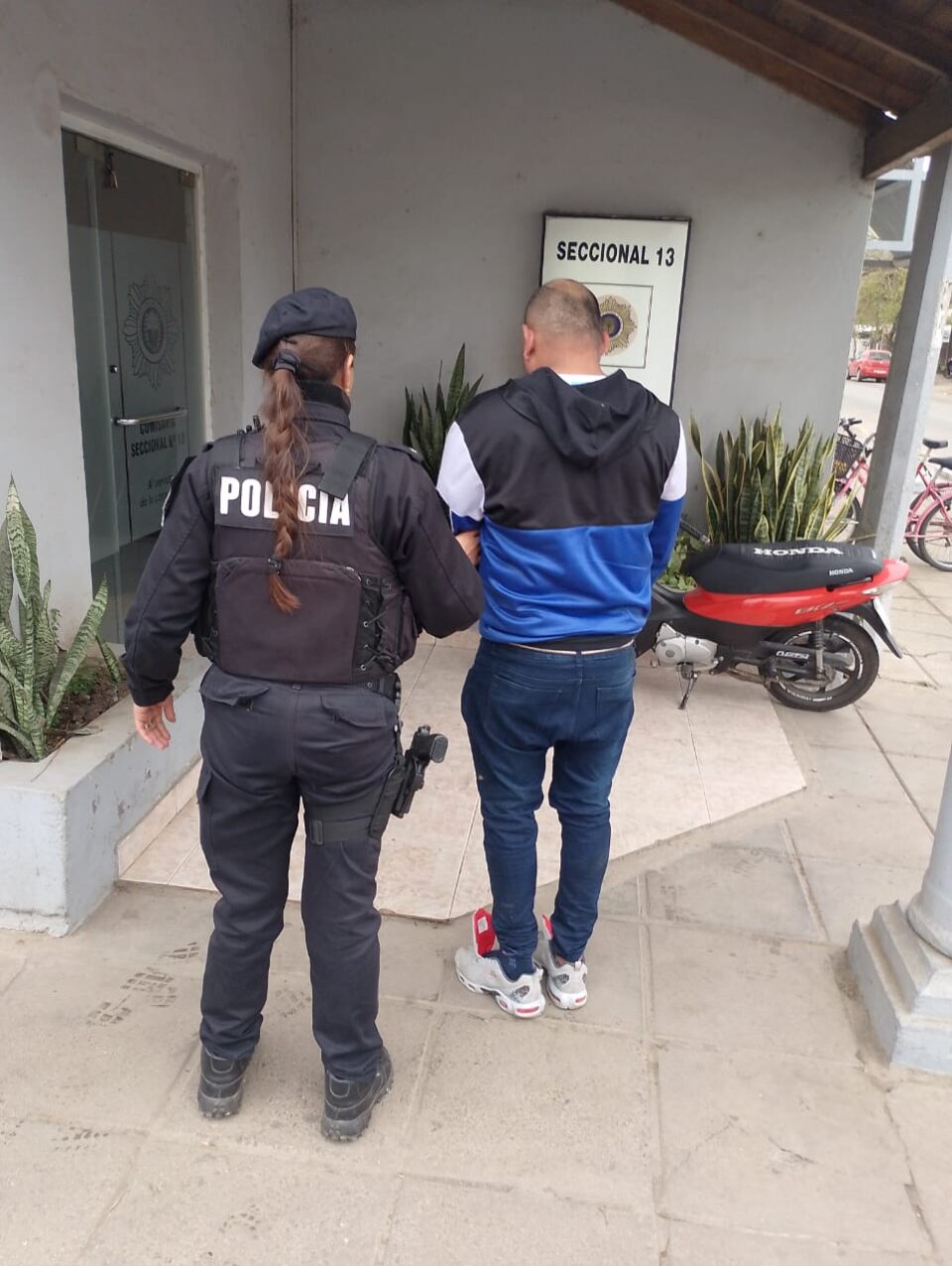 Rafaela DETENCIÒN DE UN SUJETO