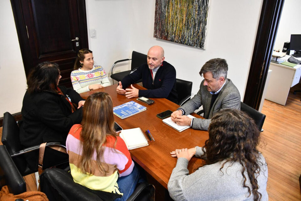 Savino recibió a la subsecretaria provincial de Personas con Discapacidad, Florencia Ottolini