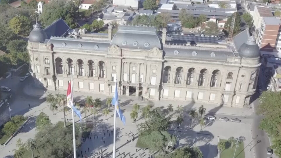 Provincia ahorra más de $ 7.000 millones con la reducción de las licencias de los empleados públicos