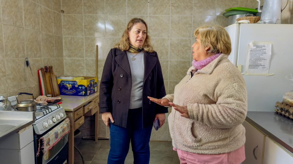 CAYASTA: LA MINISTRA DE SALUD DE LA PROVINCIA SILVIA CIANCIO VISITO EL SAMCO LOCAL