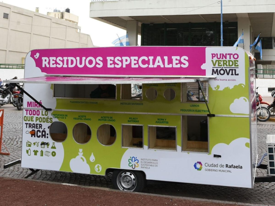 El Punto Verde visita el barrio Villa Rosas