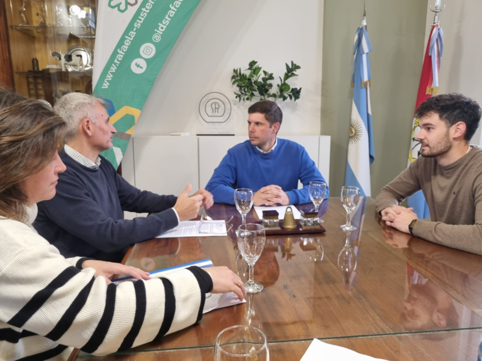 Medición de huella de carbono en eventos y compromiso institucional