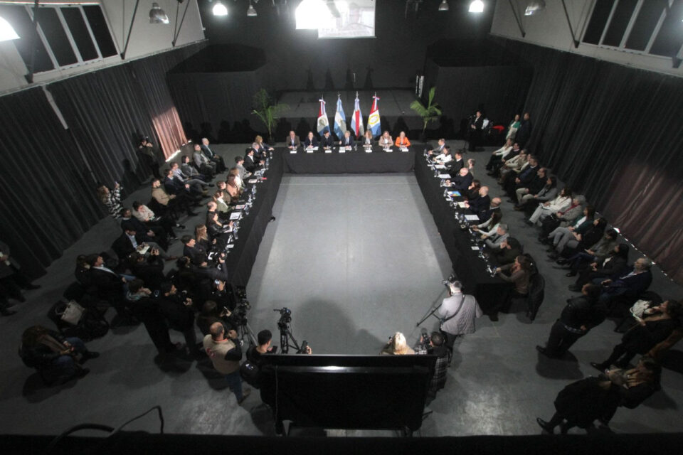 Pullaro: “La Región Centro es pujante, productiva y marcará el rumbo y el cambio en nuestro país”