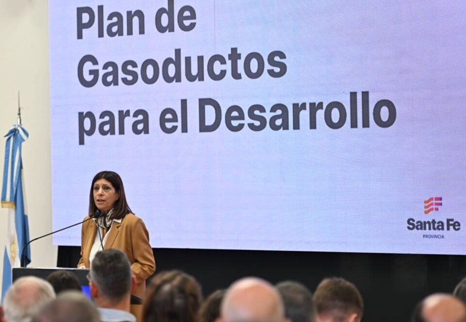 CLARA GARCIA: “SANTA FE TIENE UNA POLÍTICA ENERGÉTICA PARA EL FUTURO”