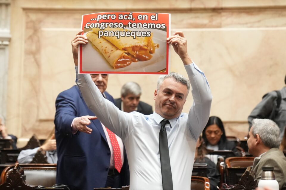 Diputados – Quedó firme el veto de Milei al aumento en jubilaciones