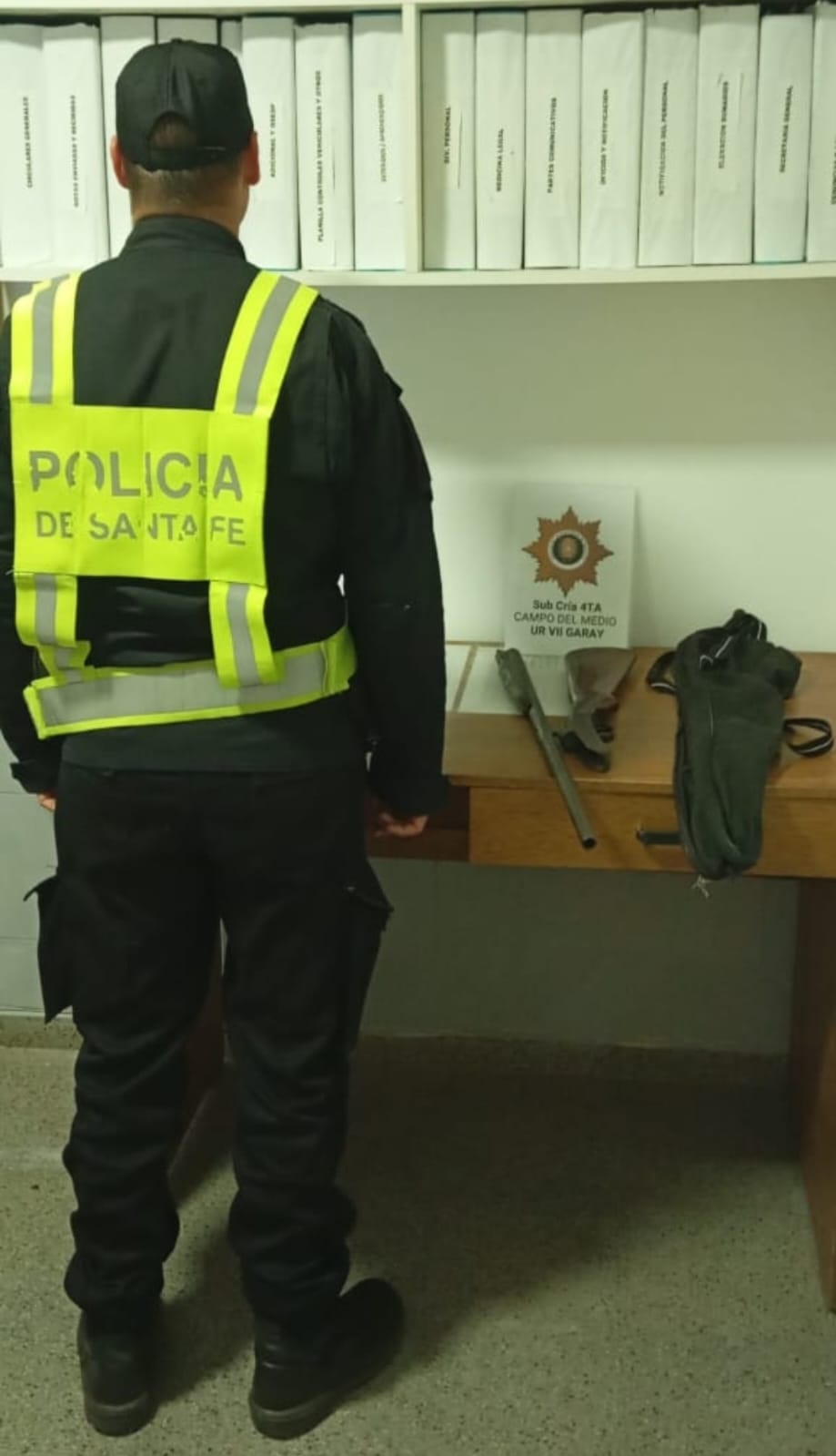 HELVECIA: SECUESTRO DE ARMA DE FUEGO POR AMENAZAS
