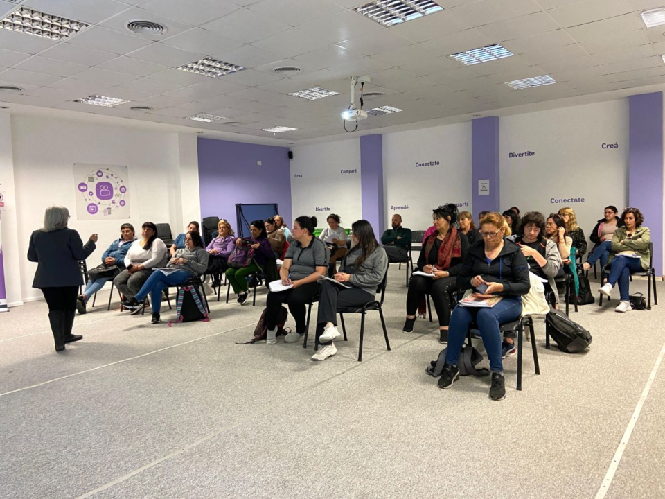 Continúa la capacitación en «Formación gerontológica: fortaleciendo cuidados y capacidades»