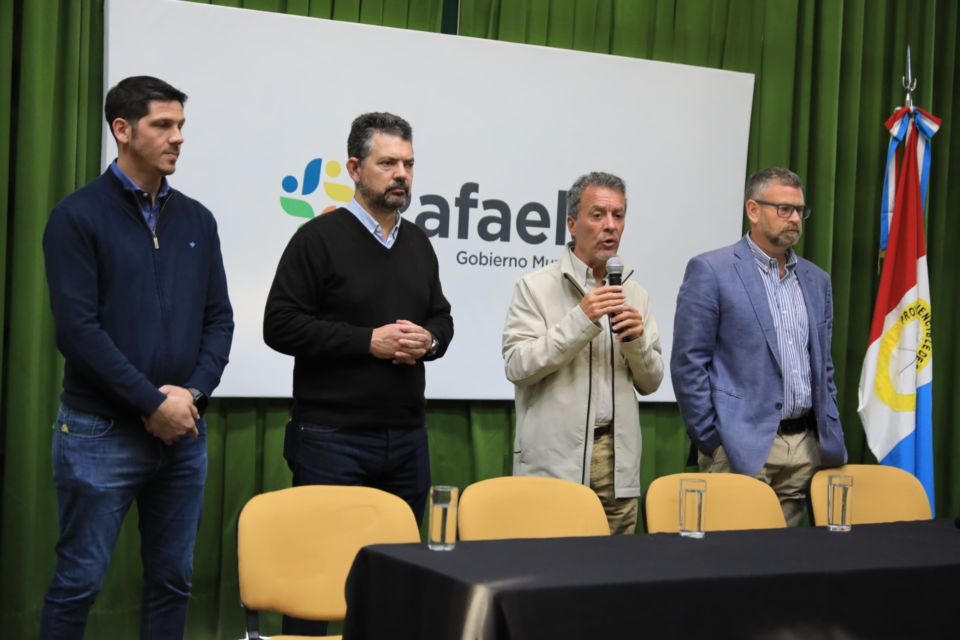 Capacitación permanente: agentes municipales adquieren herramientas para optimizar su desempeño