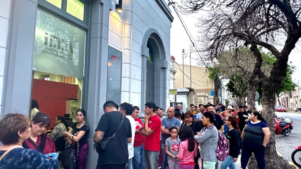 315 familias más cerca de su lote propio: comenzó la firma de boletos de compra-venta