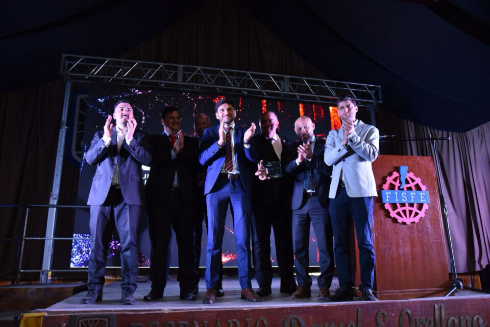 Pullaro convocó a los industriales a “acompañar las transformaciones necesarias para el desarrollo productivo”