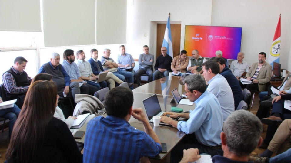 Provincia trabaja para fortalecer la sanidad y potenciar el desarrollo de la ganadería en la región