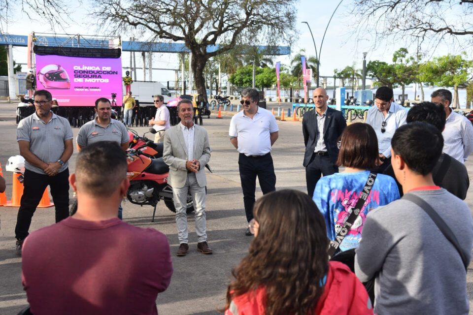 Seguridad Vial: Provincia promueve el uso del casco