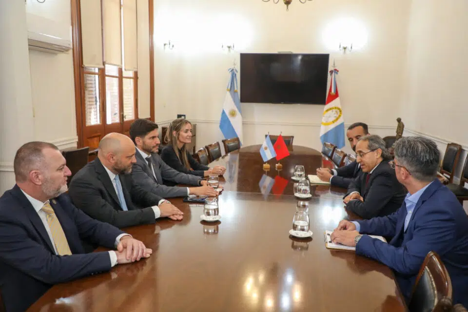    Pullaro recibió en Santa Fe al embajador de Marruecos