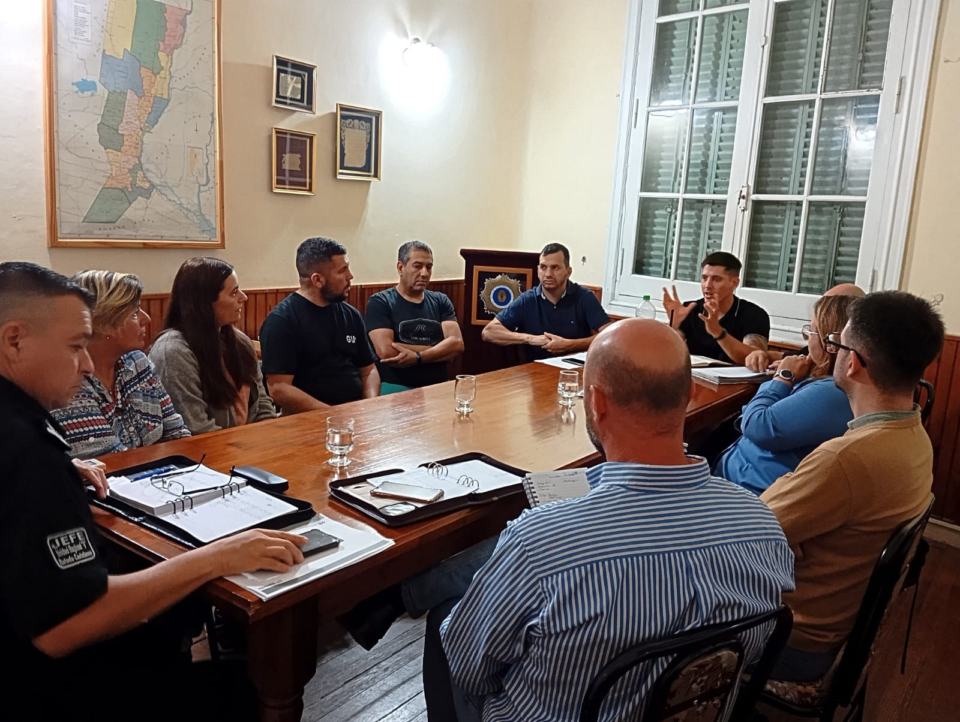 Diálogo y acciones conjuntas para la seguridad en los barrios