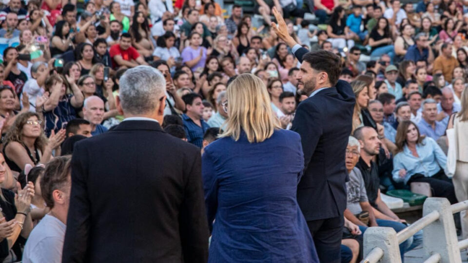 Pullaro participó del acto por el 451° aniversario de la ciudad de Santa Fe