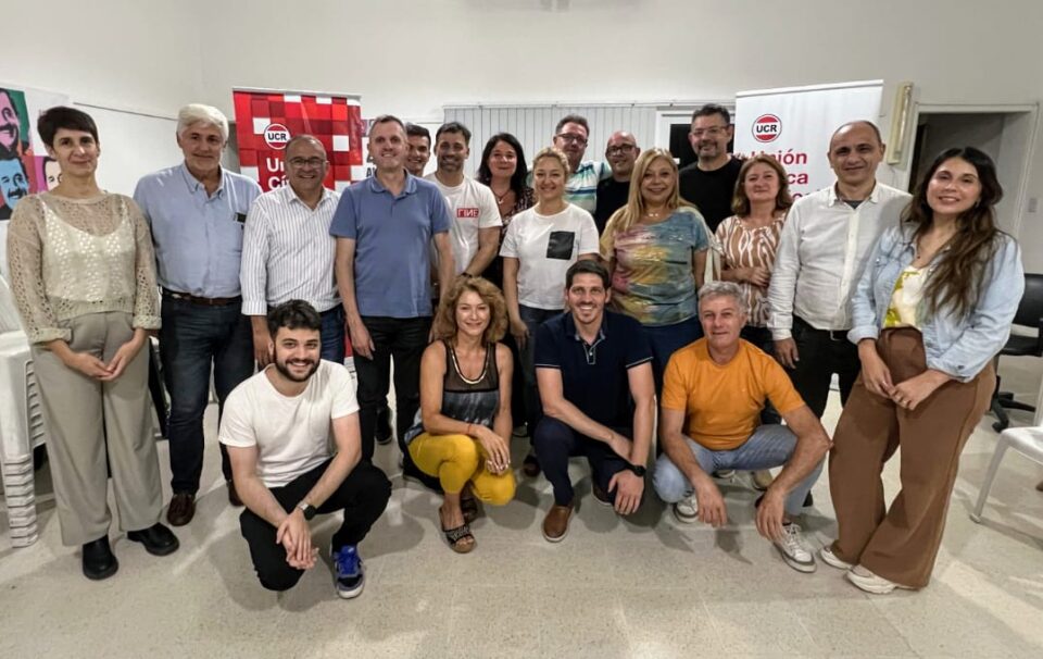 Encuentro del Frente Unidos para Cambiar Santa Fe del Departamento Castellanos