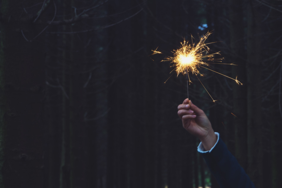 Que estas fiestas sean más luminosas e inclusivas