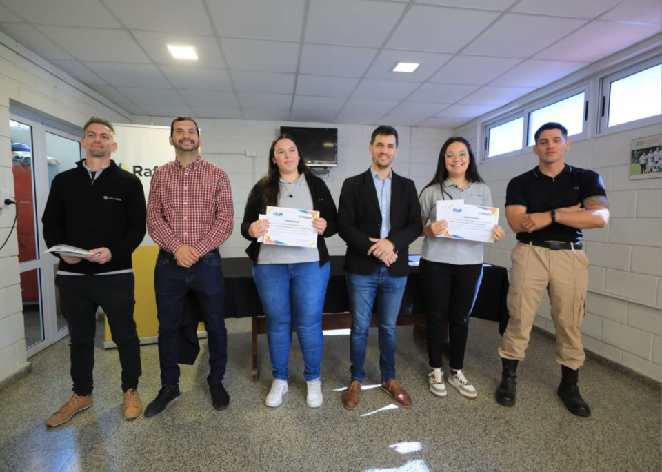 Trabajo y compromiso con la sociedad: agentes de la G.U.R. y del Centro del Monitoreo fueron reconocidos por su labor