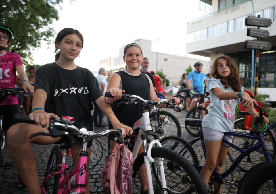 Bicicleteada por las calles de la ciudad
