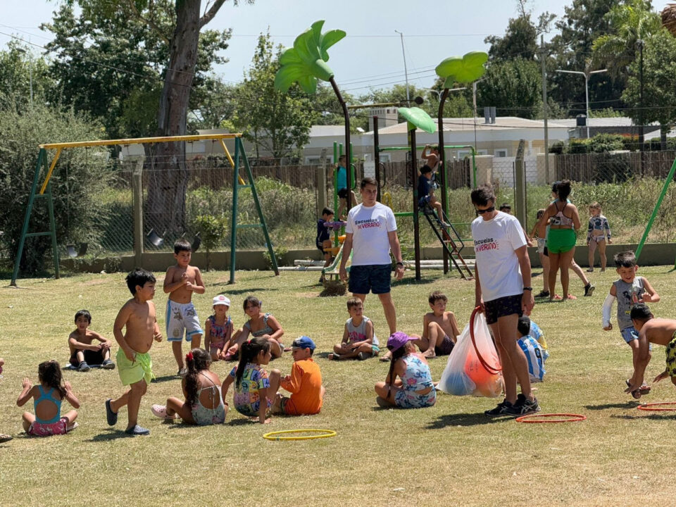 Goity: “El trabajo entre Provincia y los gobiernos locales es fundamental para el desarrollo de las Escuelas de Verano”