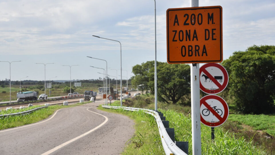 Operativo Cosecha: coordinan acciones para mantener el tránsito fluido mientras avanza la obra del tercer carril de la autopista