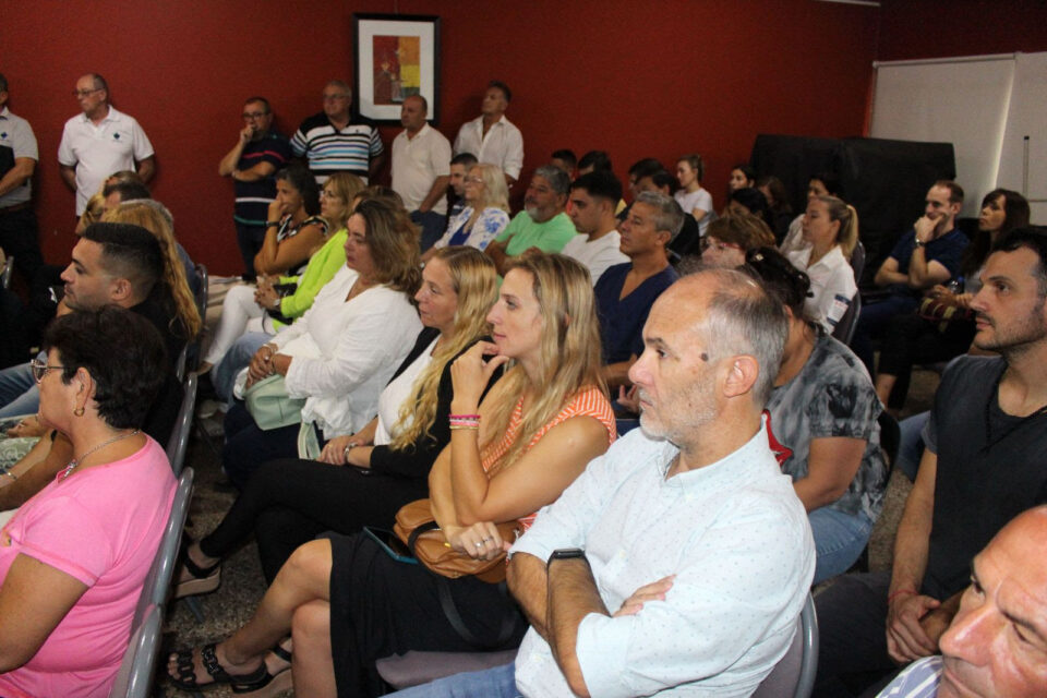 Salud: Provincia presentó en San Jorge su programa para atender de manera ágil los arreglos en efectores públicos