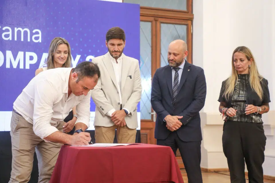 Pullaro: “Santa Fe tiene una capacidad única para poder desarrollarse y explorar nuevos mercados”