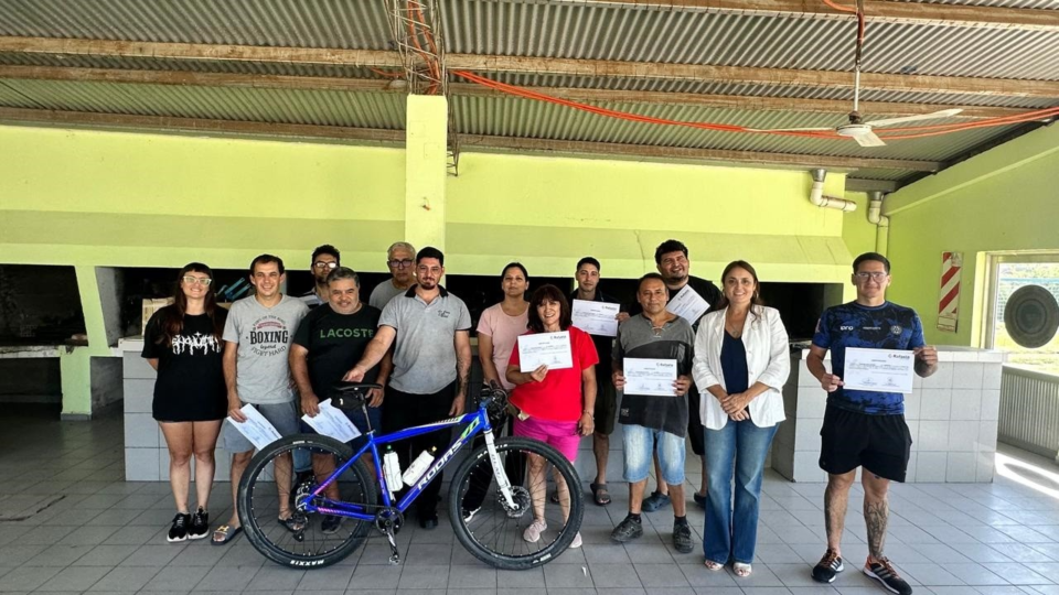 Más conocimientos, más oportunidades: cerró el Taller de Bicicletas