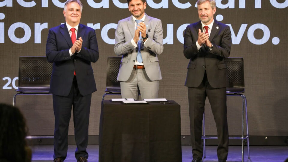 Santa Fe pasó la presidencia Pro Témpore de la Región Centro a Córdoba