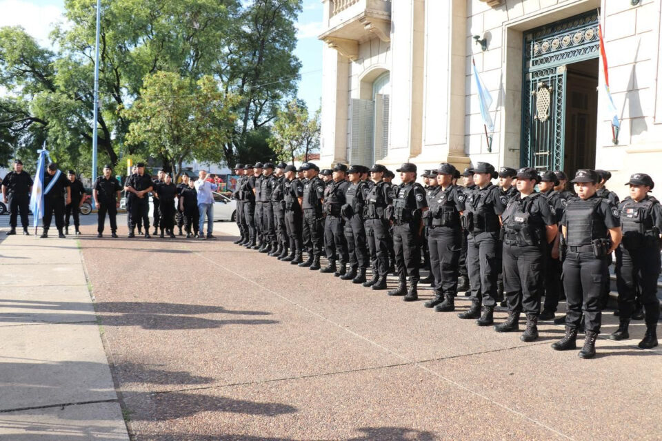 Más seguridad: Provincia incorporó 50 efectivos policiales al departamento Castellanos