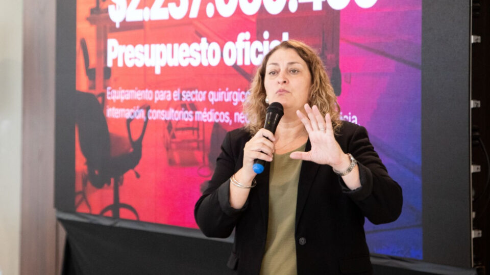 Hospital Regional de Rafaela: 25 ofertas para la compra de equipamiento por más de 2.000 millones de pesos