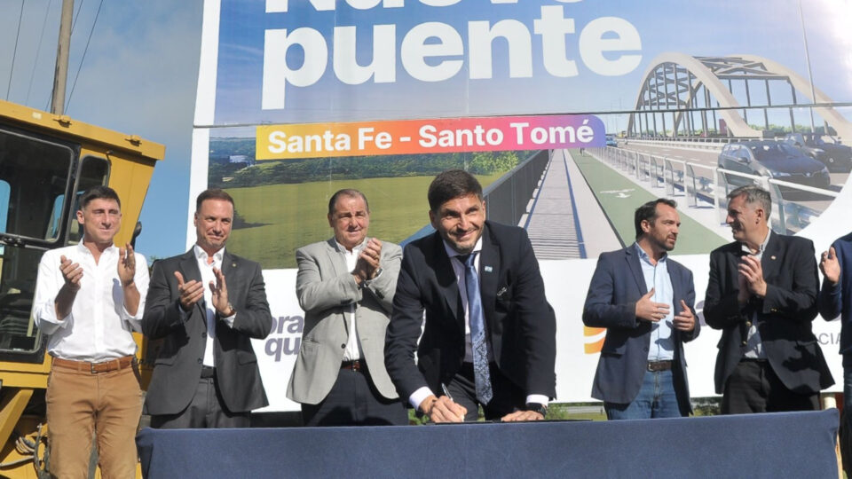 Pullaro: “Con honestidad, austeridad y eficiencia llegamos poner en marcha la obra del nuevo puente Santa Fe-Santo Tomé”