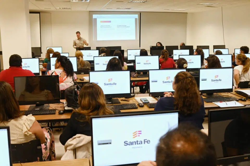 Capacitaciones para equipos de salud: Provincia abrió la inscripción a las propuestas 2025