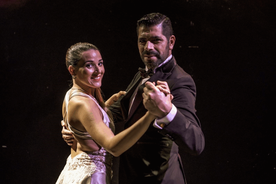 De barrio en barrio llega con la Orquesta de Tango al Villa Rosas