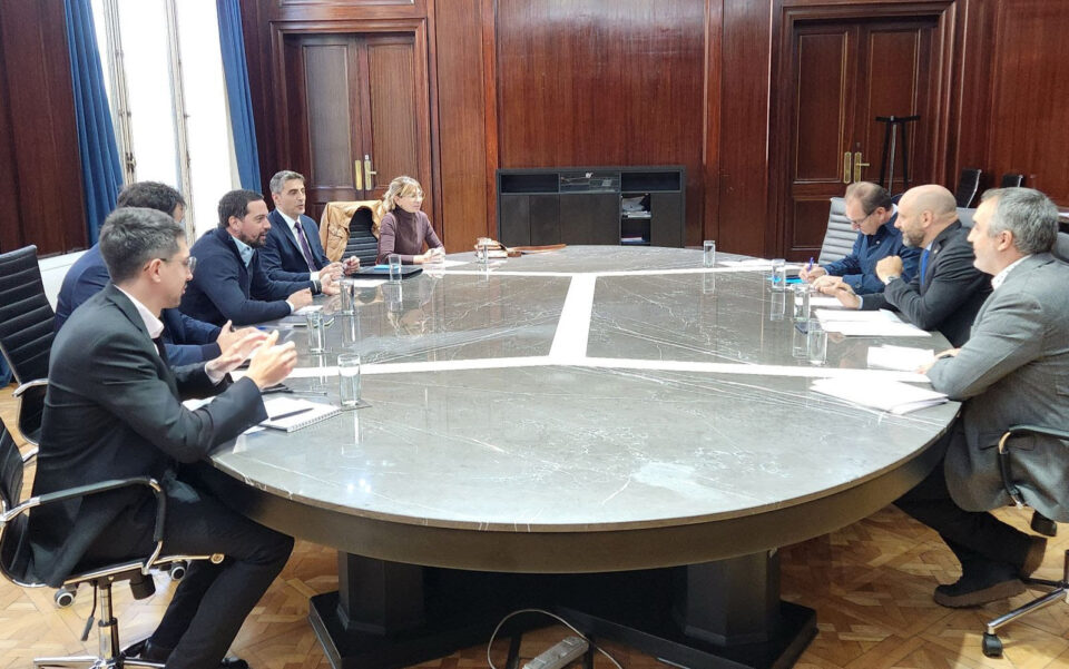 Santa Fe gestiona ante Nación medidas de protección de la industria por el ingreso de maquinaria usada